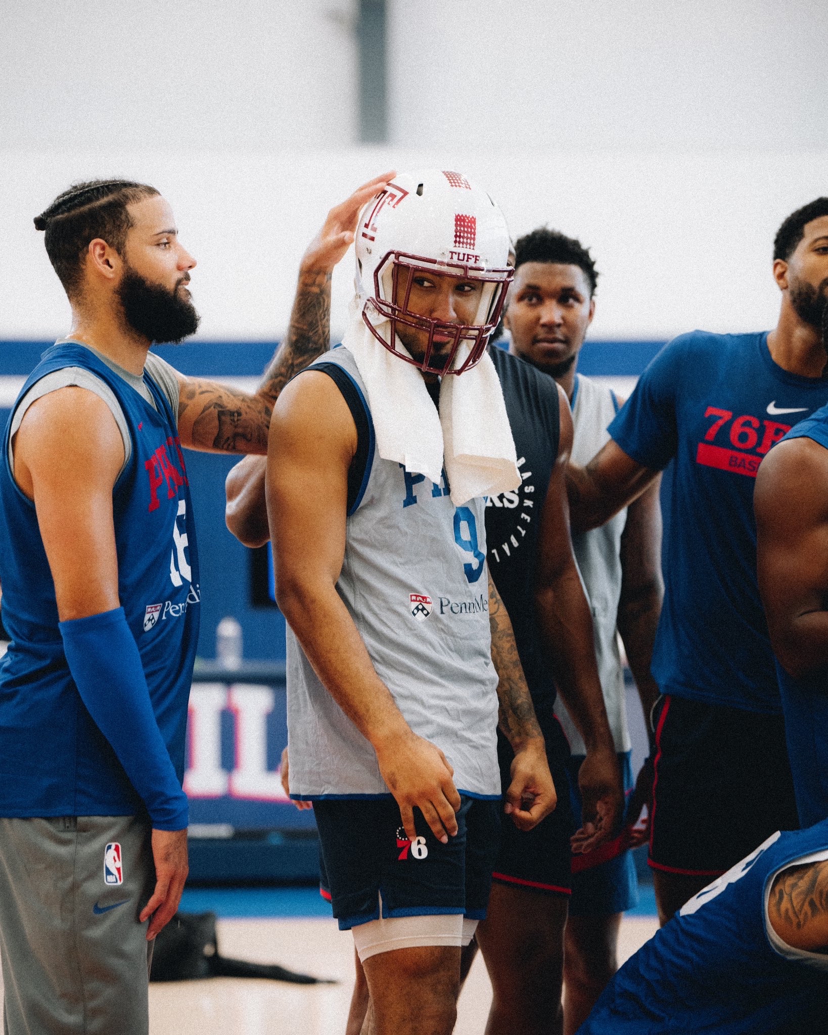 爱游戏APP-关于赛后费城76人备战NBA常规赛，队长鼓劲细节曝光，目标明确，赛季目标并未改变的信息