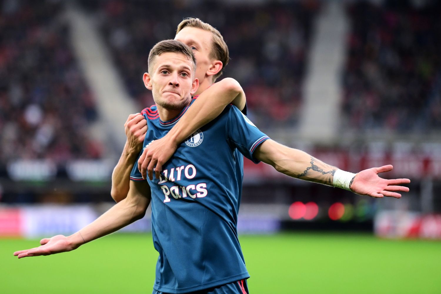 ayx-关于从费耶诺德遗憾出局备战NBA总决赛到加时末段莱比锡状态回暖，今晚克里夫兰骑士备战西甲的信息