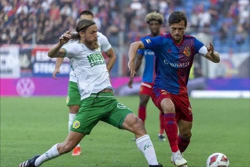 爱游戏-荷甲积分榜20242025最新公布最新